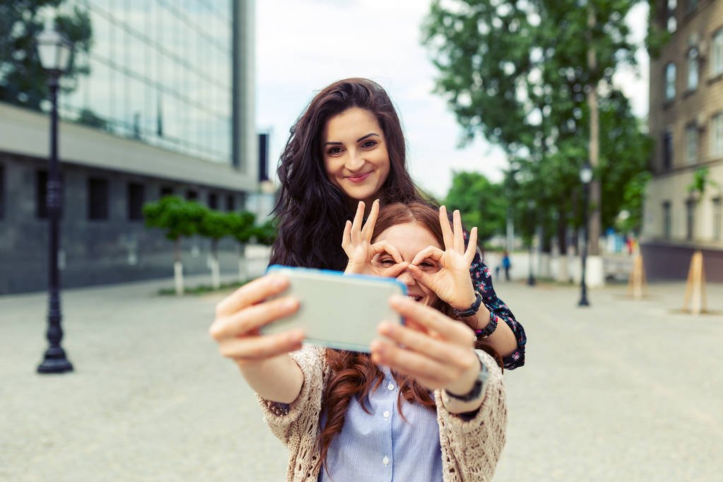 A Beginners Guide to UV, ND & Polariser Lens Filters - Thotslife