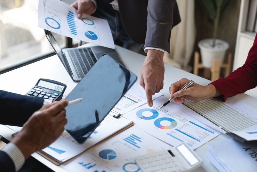 The Role of Technology in Modern Wealth Management Strategies