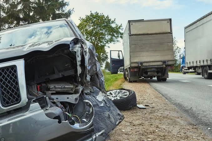 Why Truck Accident Cases Are Far More Complex Than Car Accident Claims